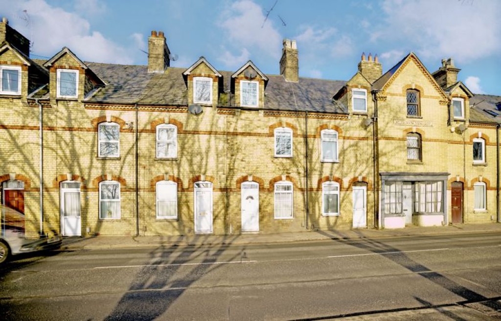 Hartford Road, Huntingdon, Cambridgeshire., 2 bedroom, Terraced