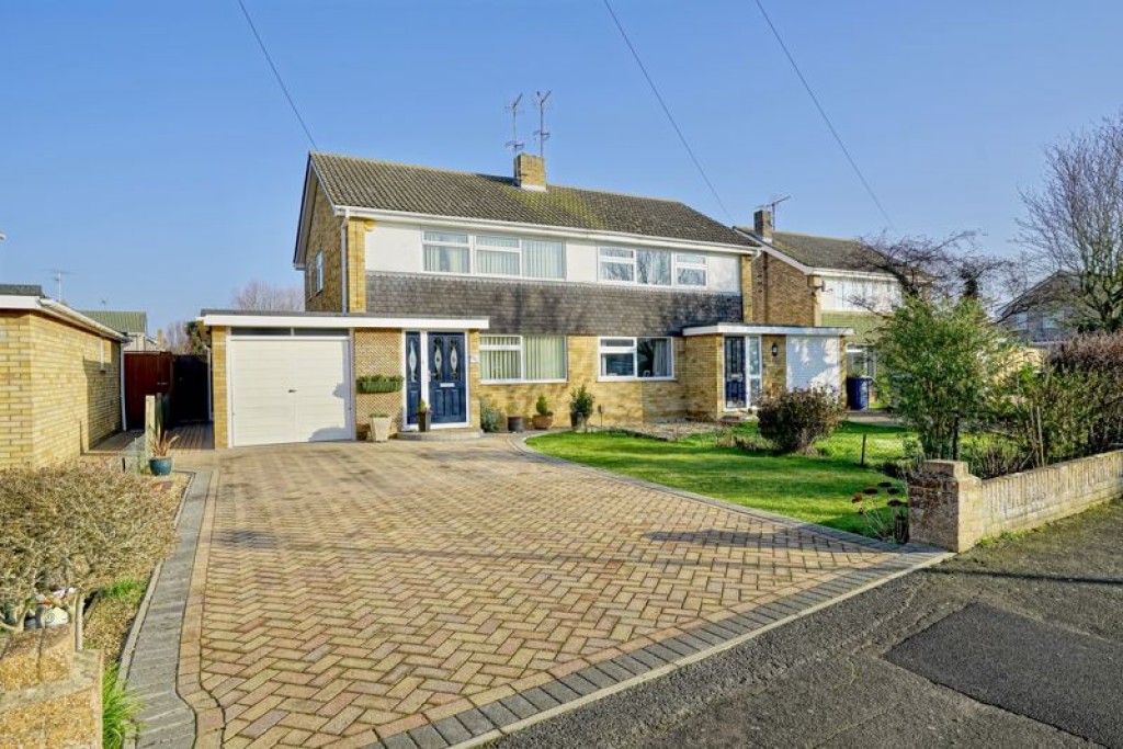 Fairfields, St. Ives, Cambridgeshire., 3 bedroom, SemiDetached