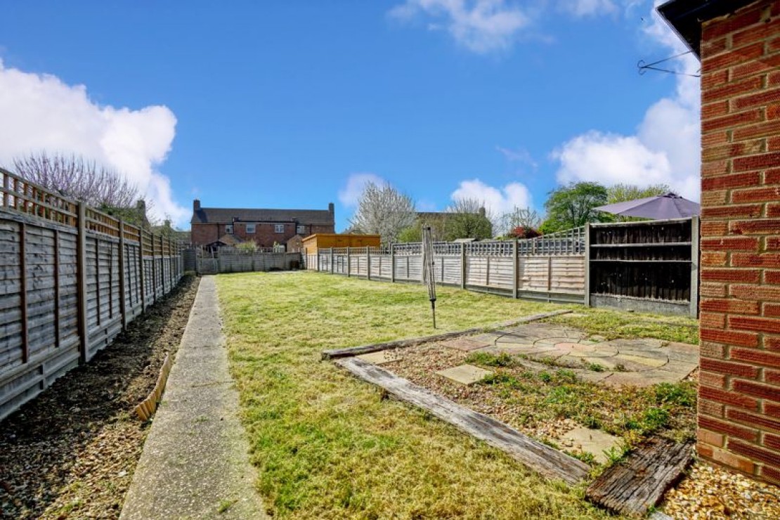 Norfolk Road, Wyton, Cambridgeshire., 2 bedroom, Terraced