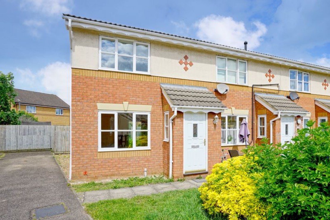 Alder Drive, Huntingdon, Cambridgeshire., 2 bedroom, Terraced