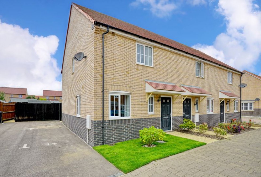 Rowell Way, Sawtry, Huntingdon., 3 bedroom, Terraced
