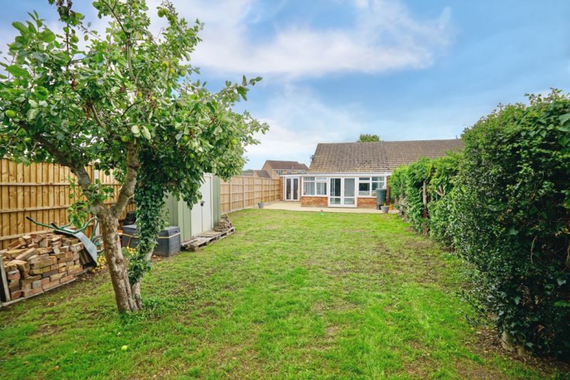 Gordon Road, Little Paxton, St. Neots., 2 bedroom, SemiDetached