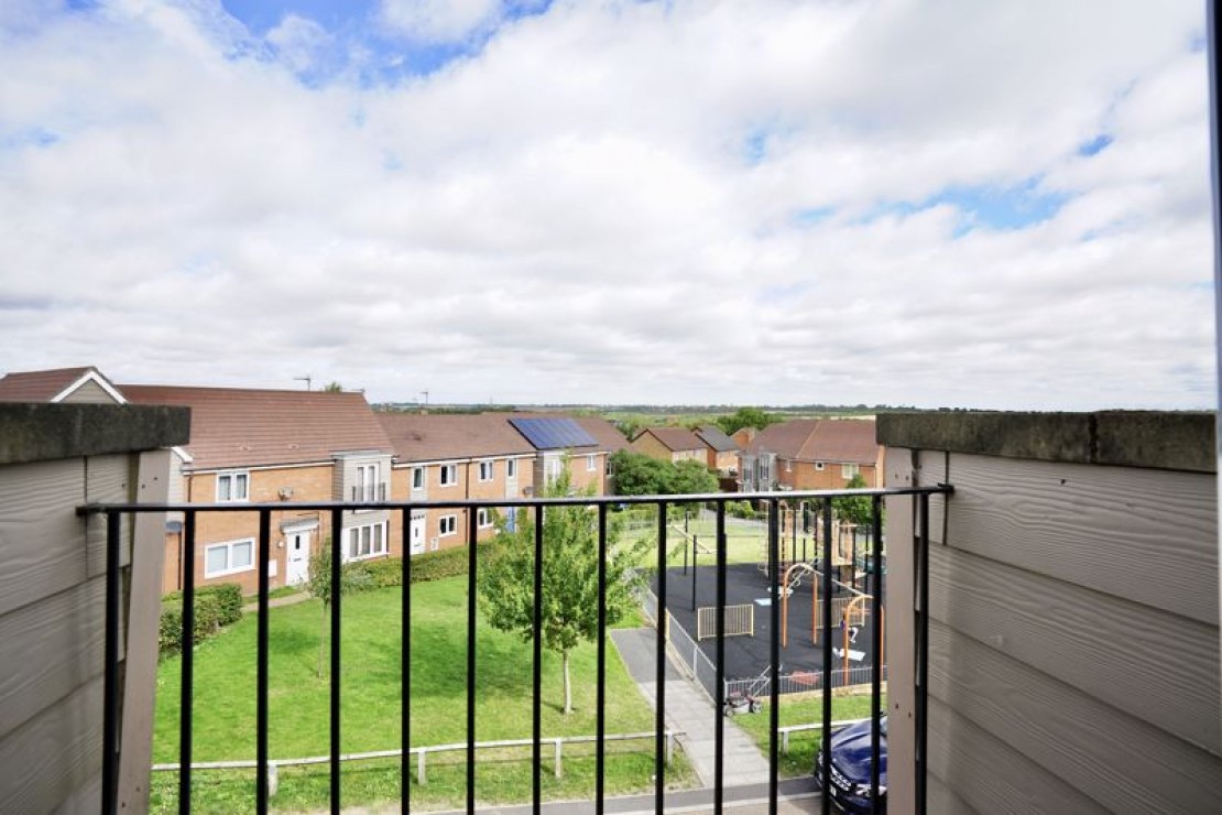Cromwell Drive, Hinchingbrooke Park, Huntingdon, 4 bedroom, Terraced