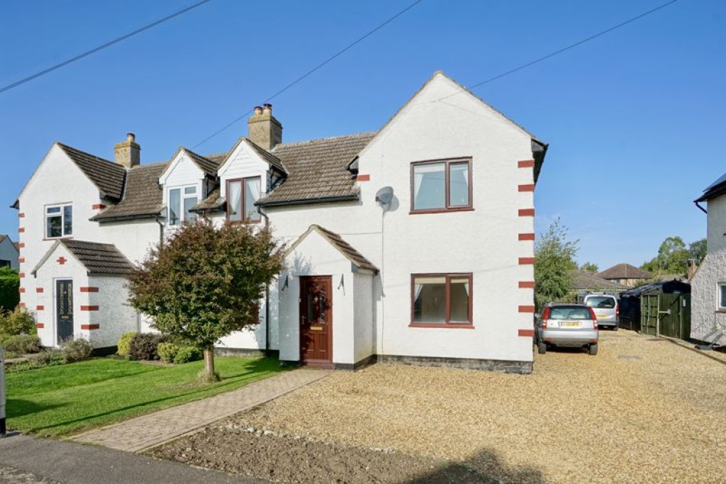 Manor Close, Wyton & Houghton, Cambridgeshire., 3 bedroom, SemiDetached