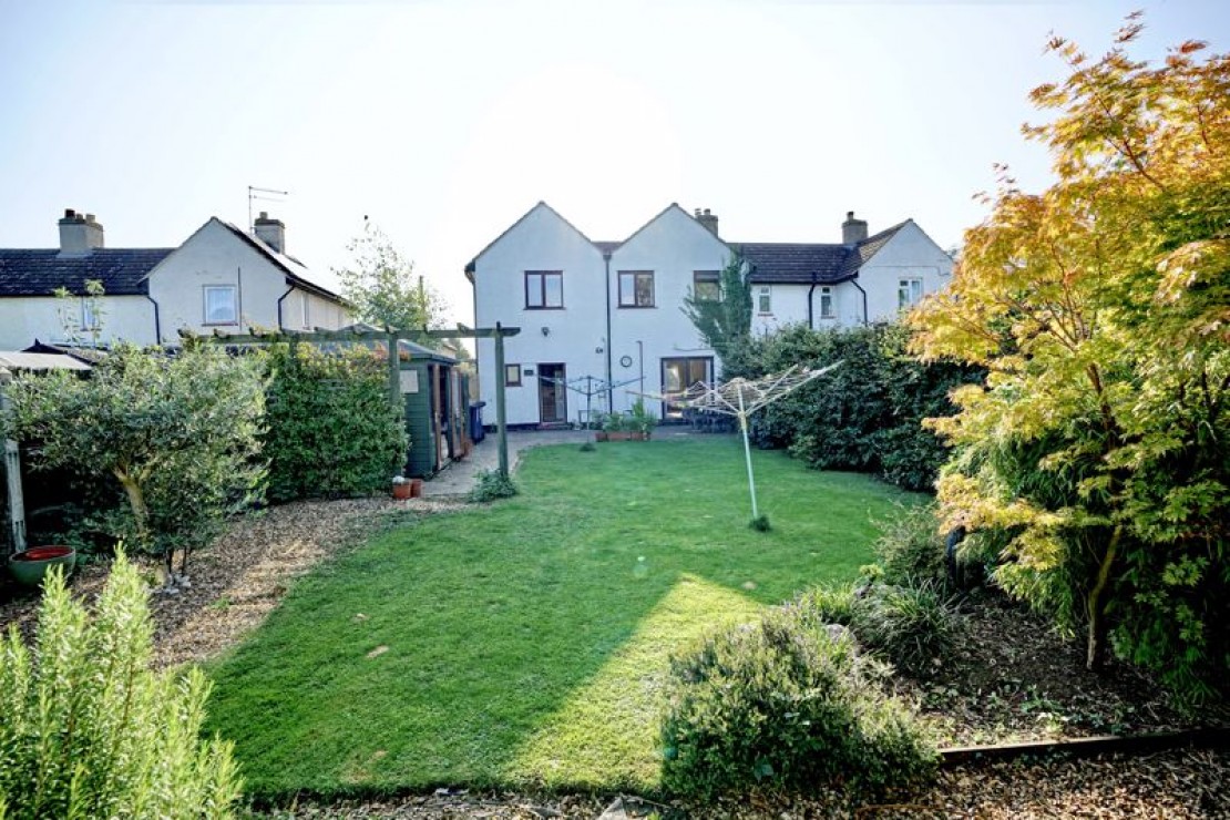 Manor Close, Wyton & Houghton, Cambridgeshire., 3 bedroom, SemiDetached