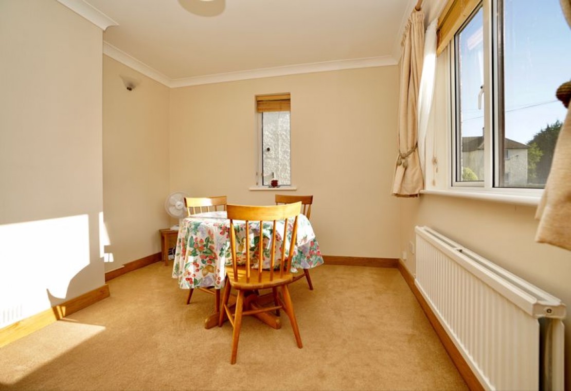 Manor Close, Wyton & Houghton, Cambridgeshire., 3 bedroom, SemiDetached