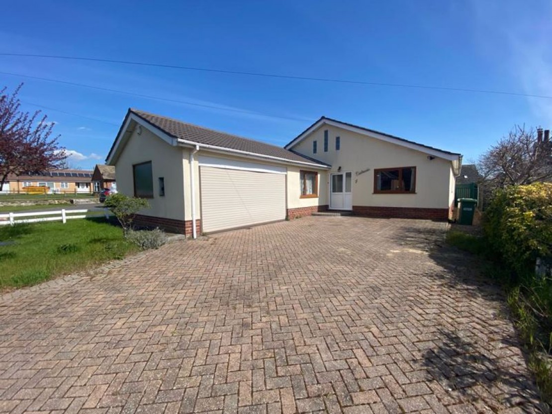 Mill Road, Little Stukeley, Huntingdon., 4 bedroom, Detached