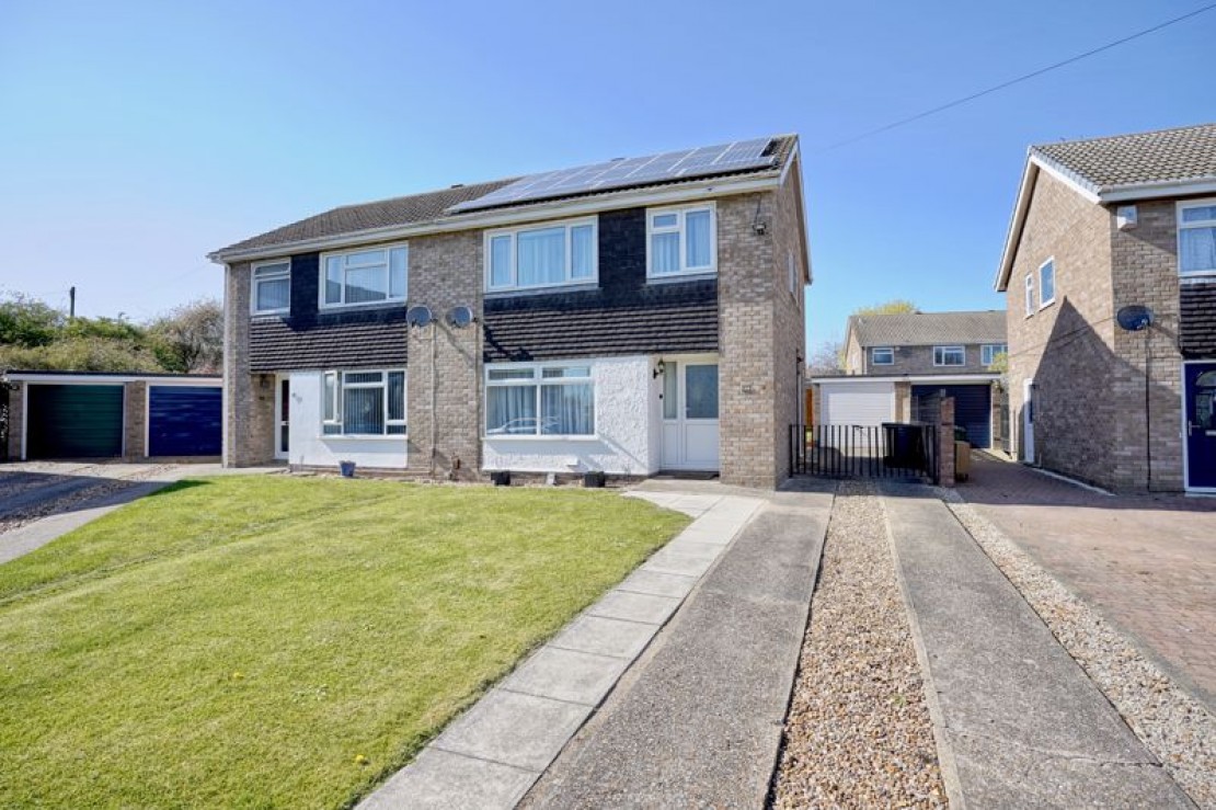 Clare Road, Huntingdon, Cambridgeshire., 3 bedroom, SemiDetached