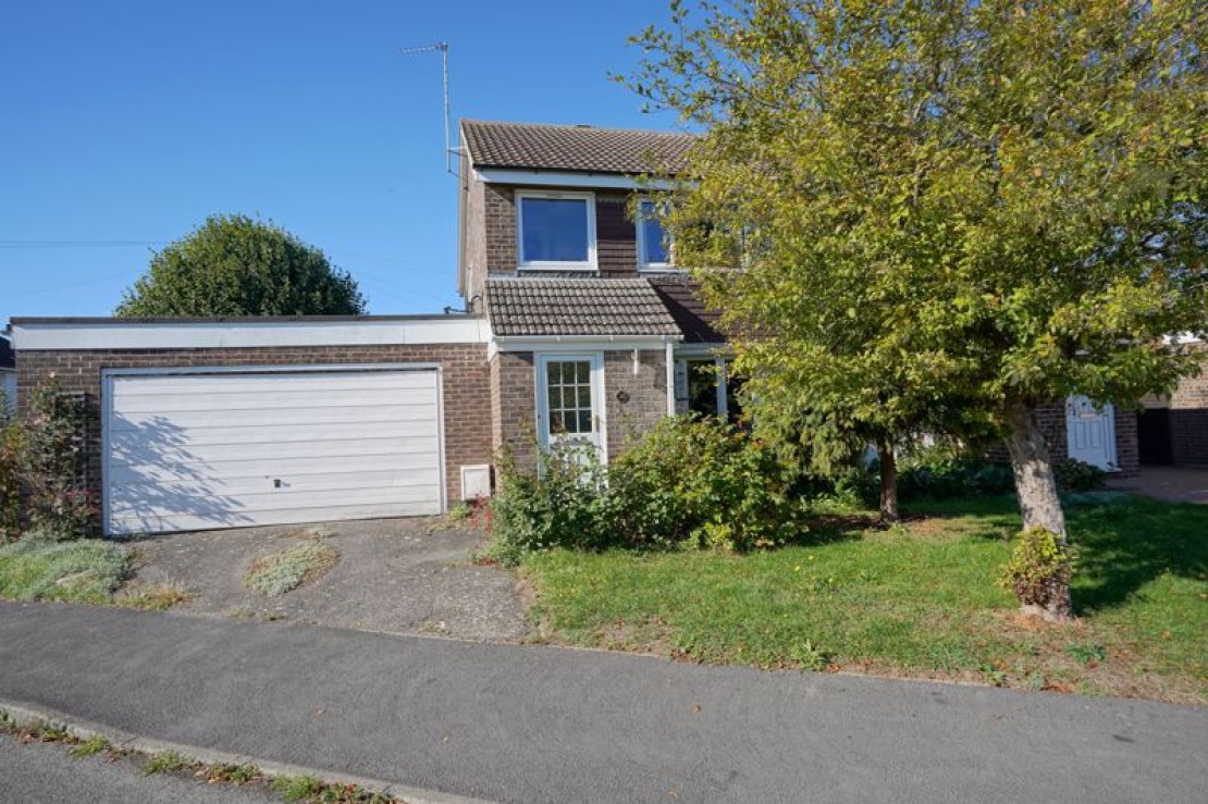 Westfield Road, Sawtry, Huntingdon., 3 bedroom, SemiDetached