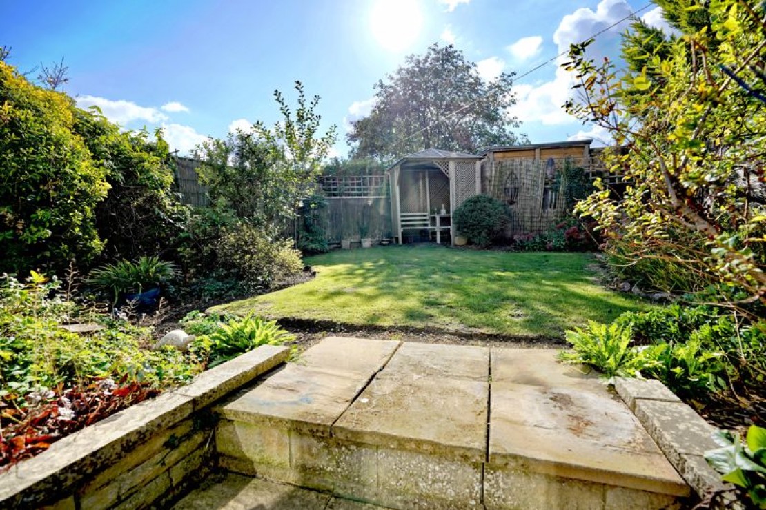 Manor Drive, Sawtry, Cambridgeshire., 3 bedroom, SemiDetached