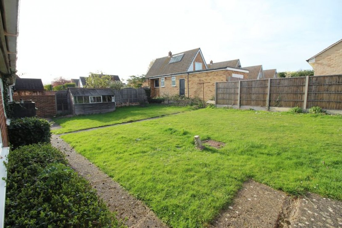 Desborough Road, Hartford, Huntingdon., 3 bedroom, Detached