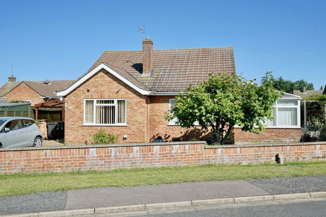 Arundel Road, Hartford, Huntingdon., 3 bedroom, Detached