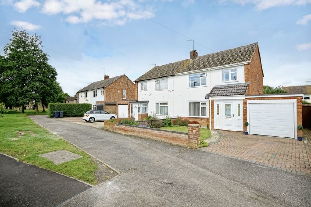 Tudor Road, Godmanchester, Huntingdon., 3 bedroom, SemiDetached