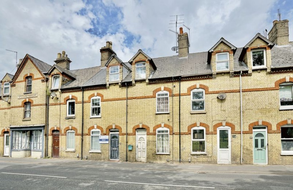 Hartford Road, Huntingdon, Cambridgeshire., 2 bedroom, Terraced